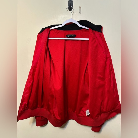 Coogi Bomber Jacket With Hood Size Large Red Vintage Retro Logo Embroidered - Picture 10 of 10